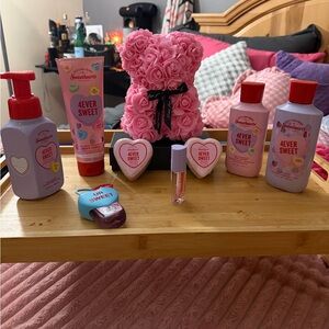 4EVER SWEET Sweethearts Bath & Body Gift Set with Pink Rose Bear